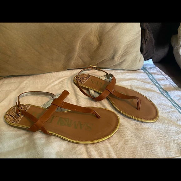 Sam and Libby Sandals - Picture 2 of 3